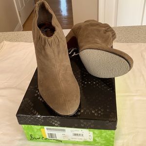 Edelman taupe brown suede bootie New 3 1/2 in heel